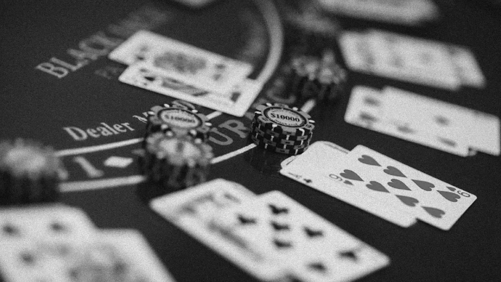 pngtree-casino-in-the-middle-of-the-night-in-vegas-picture-image_2469399 (2)